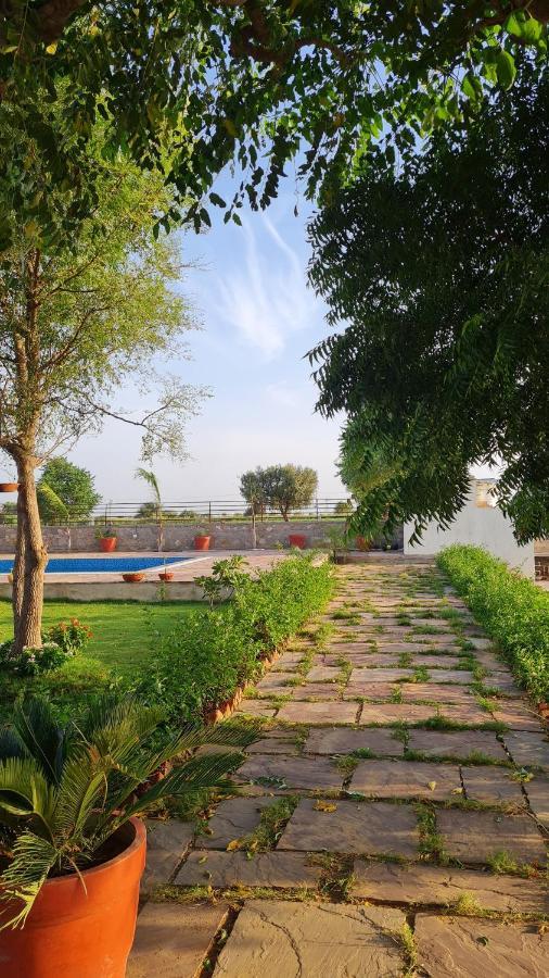 The Rustic Villa, A Stay With Luxuries Amenities And Exotic Nature Jaipur Eksteriør bilde