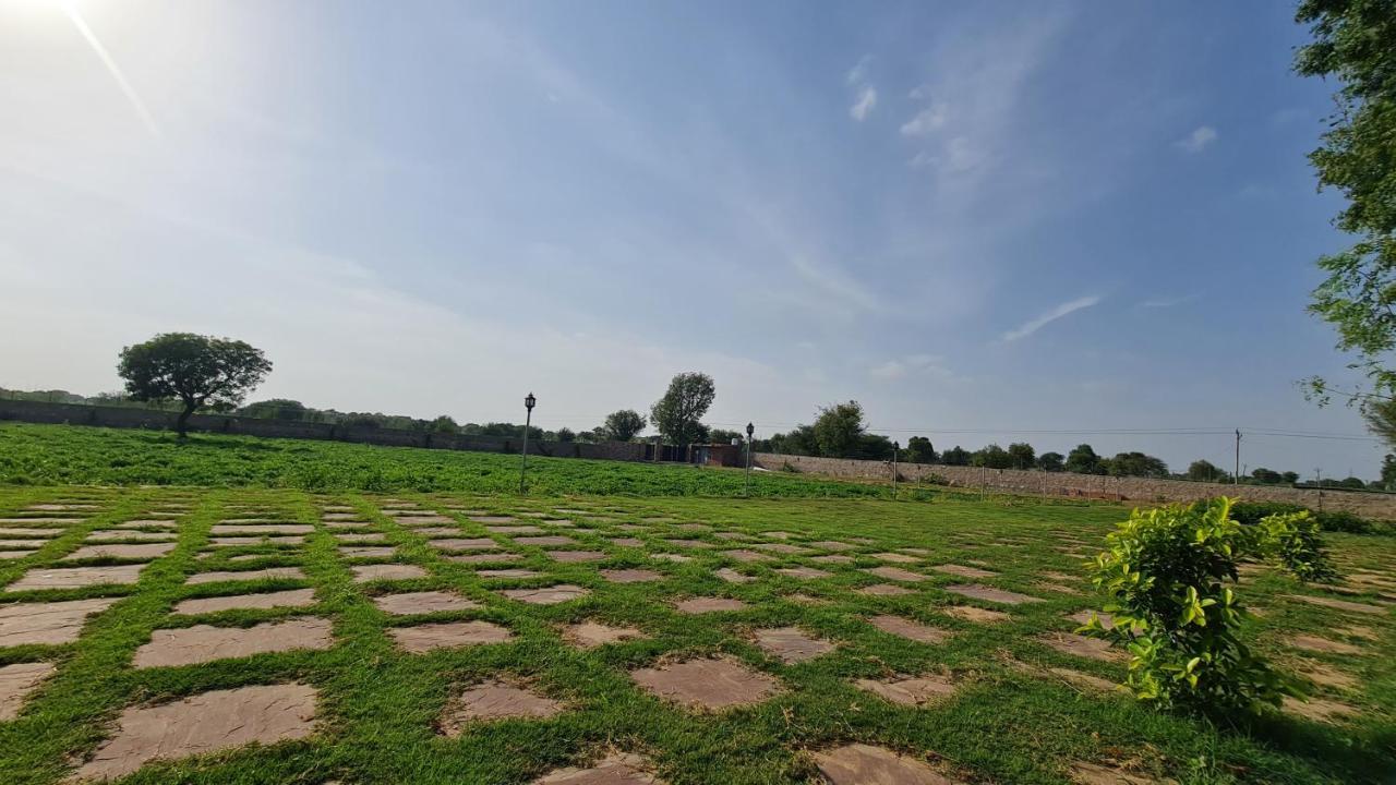 The Rustic Villa, A Stay With Luxuries Amenities And Exotic Nature Jaipur Eksteriør bilde