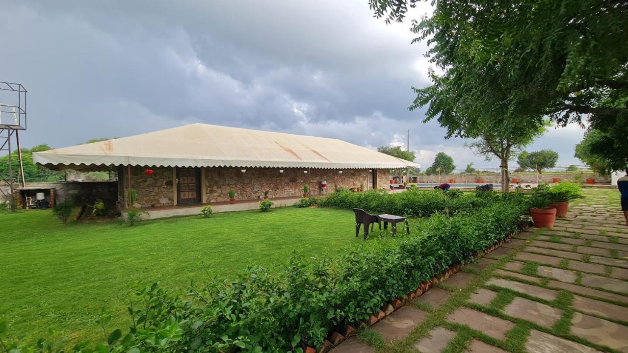 The Rustic Villa, A Stay With Luxuries Amenities And Exotic Nature Jaipur Eksteriør bilde