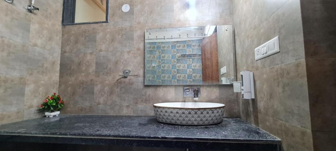 The Rustic Villa, A Stay With Luxuries Amenities And Exotic Nature Jaipur Eksteriør bilde