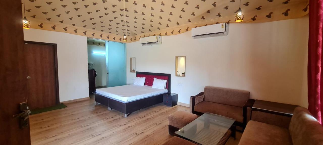The Rustic Villa, A Stay With Luxuries Amenities And Exotic Nature Jaipur Eksteriør bilde