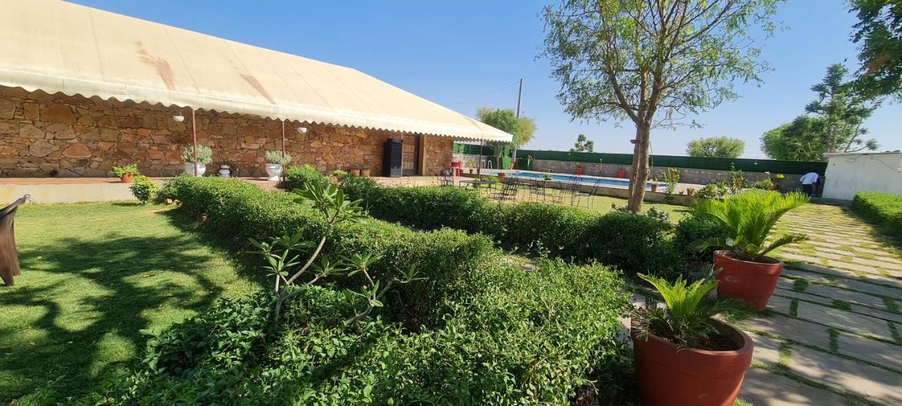 The Rustic Villa, A Stay With Luxuries Amenities And Exotic Nature Jaipur Eksteriør bilde