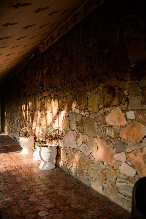 The Rustic Villa, A Stay With Luxuries Amenities And Exotic Nature Jaipur Eksteriør bilde