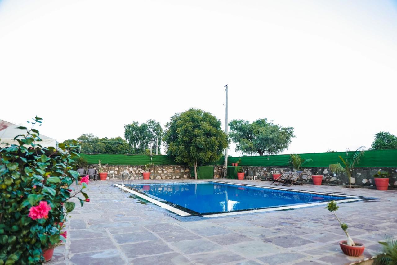 The Rustic Villa, A Stay With Luxuries Amenities And Exotic Nature Jaipur Eksteriør bilde