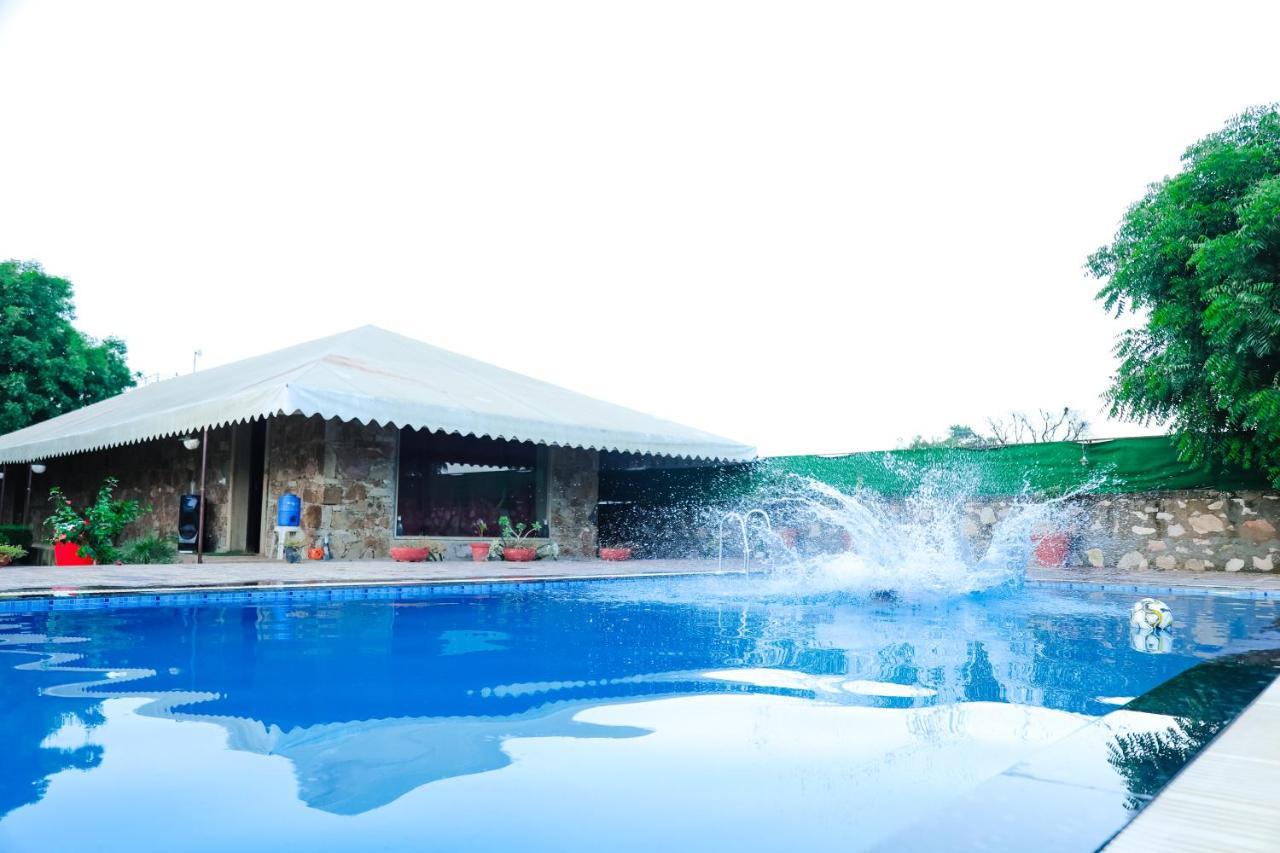 The Rustic Villa, A Stay With Luxuries Amenities And Exotic Nature Jaipur Eksteriør bilde