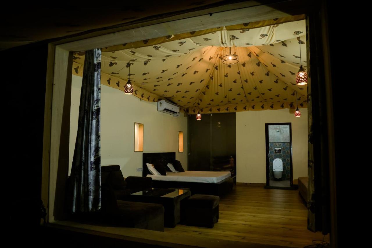 The Rustic Villa, A Stay With Luxuries Amenities And Exotic Nature Jaipur Eksteriør bilde