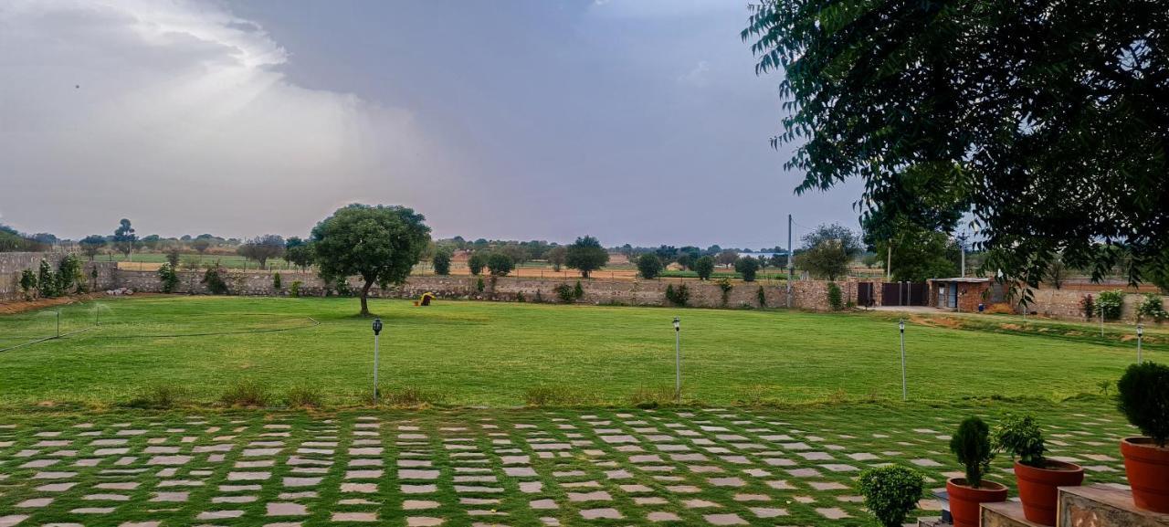 The Rustic Villa, A Stay With Luxuries Amenities And Exotic Nature Jaipur Eksteriør bilde